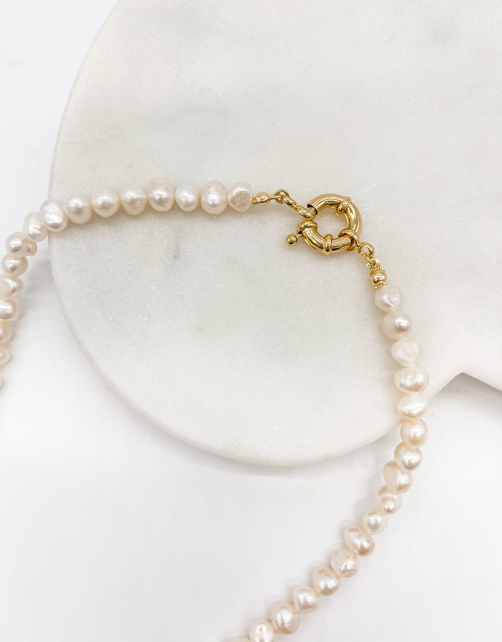 9 Carat Gold Ball Clasp Freshwater Pearl Bracelet - Jordans Jewellers