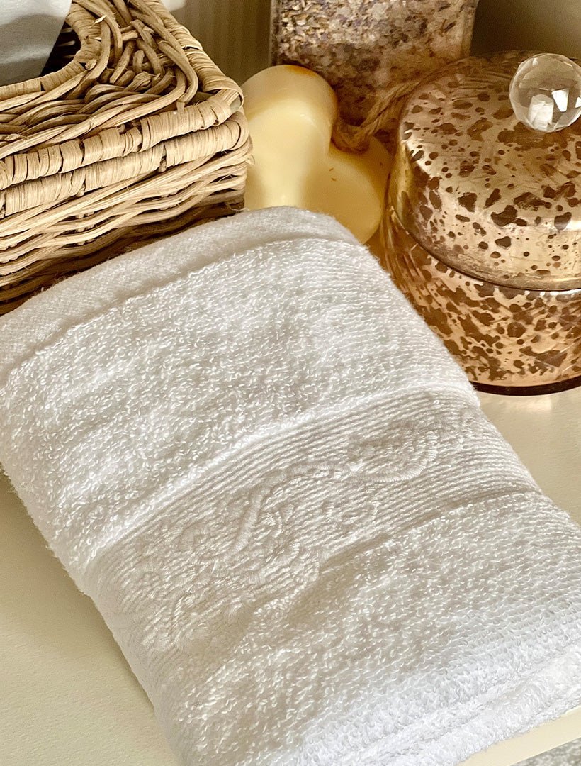 Vine Hand Towel White - Zjoosh
